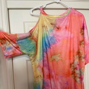 Women’s Open Shoulder Tie Dye Shirt
